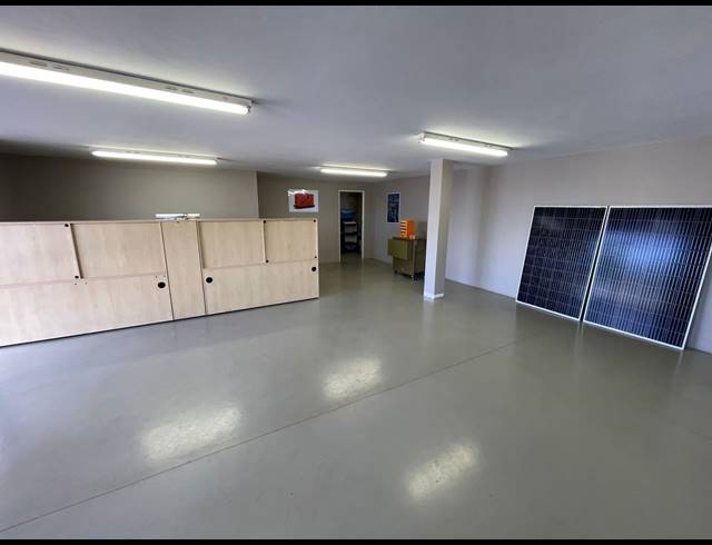 374M² WAREHOUSE TO LET IN KYA SANDS